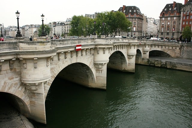paris pont neuf