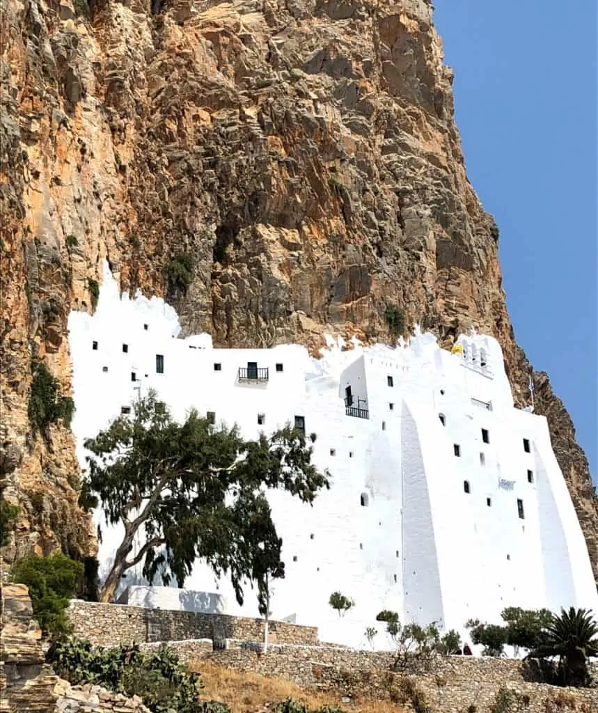 Monastery panagia hozoviotissa amorgos