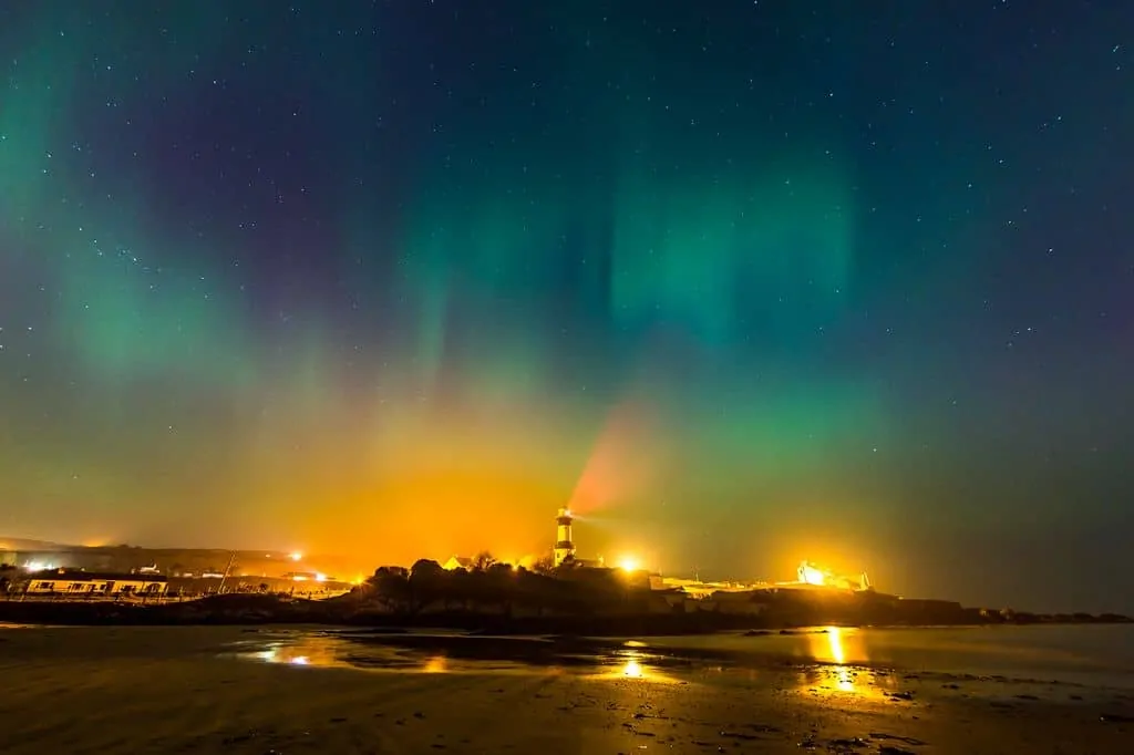 northern lights by michael gill
